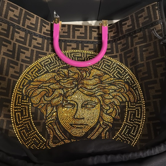 Fendi x Versace (“Fendace” collaboration) - Picture 1 of 1